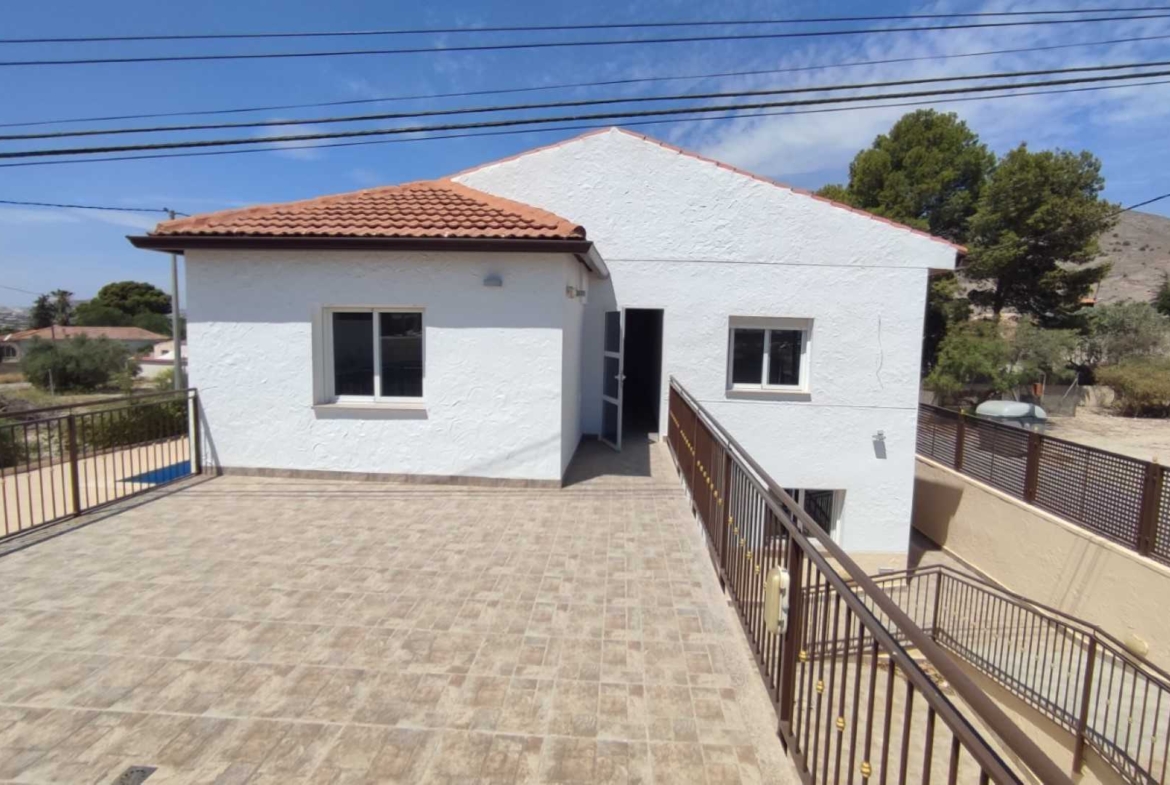 Hostel/B&B