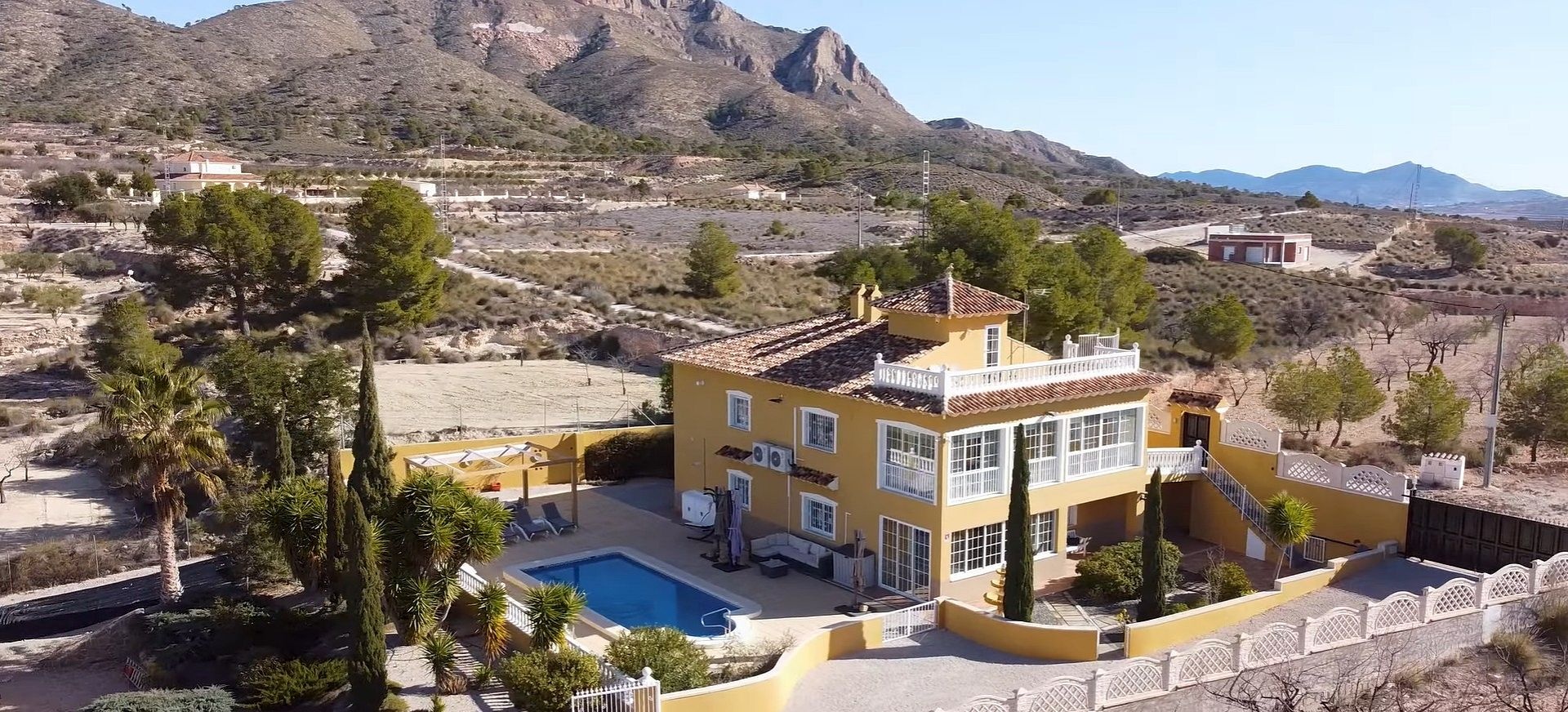 1 Vrijstaande Villa