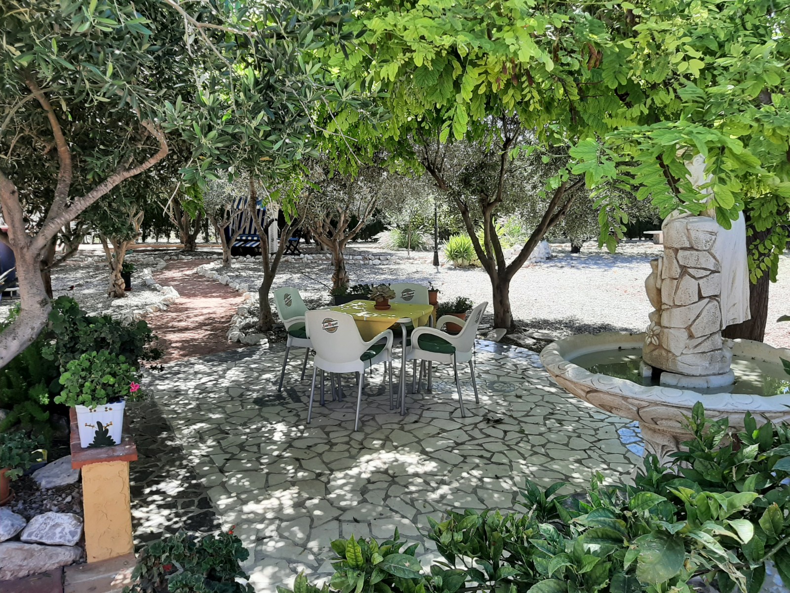 B&B Restaurant