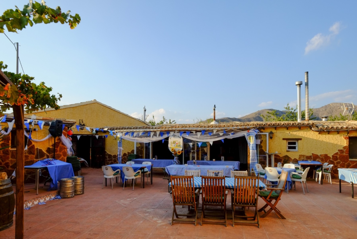 B&B Restaurant